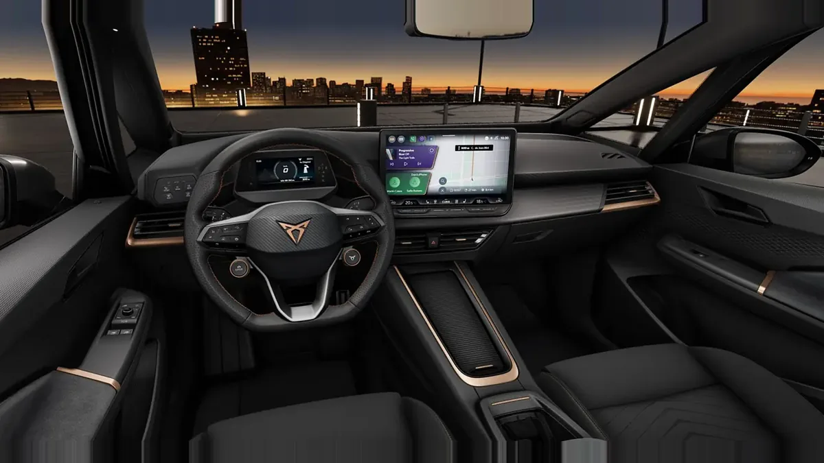 CUPRA Born e-Boost Pack Advanced Plus en renting en Madrid — Delantera