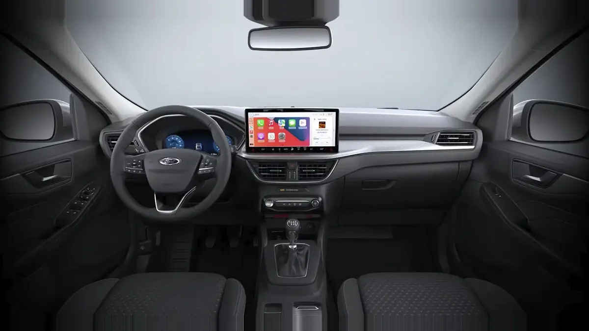 Ford Kuga Titanium 1.5 Ecoboost 150CV II en renting en Madrid — Delantera