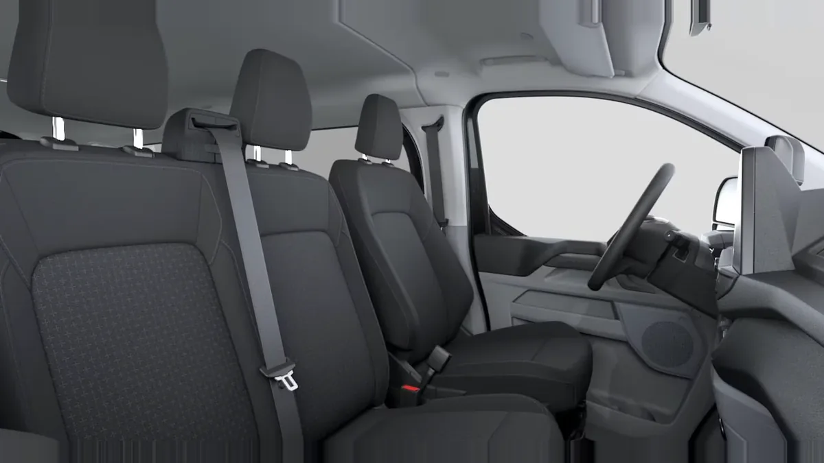 Ford TRANSIT Kombi 2.5 Duratec PHEV 171 340 L1 Trend en renting en Madrid — vista 6