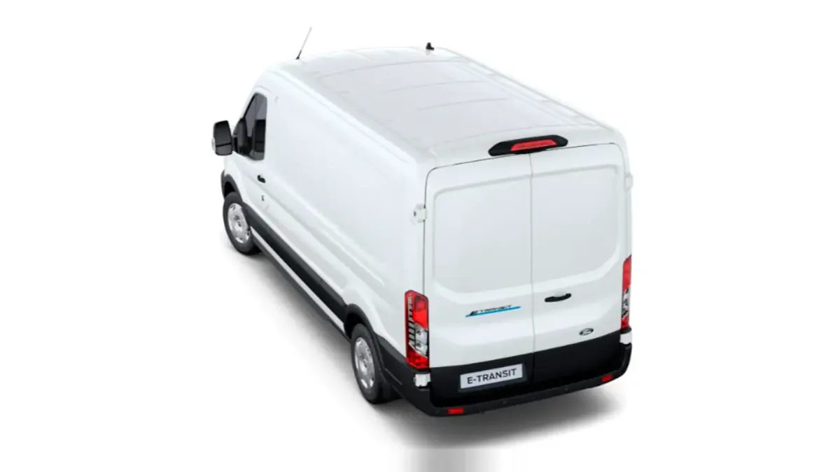 Ford Transit Van 350 L3 BEV Trend 184cv RWD II en renting en Madrid — Lateral