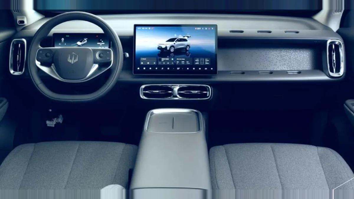 Leapmotor B10 REEV 18.8 kWh Life AT en renting en Madrid — Interior