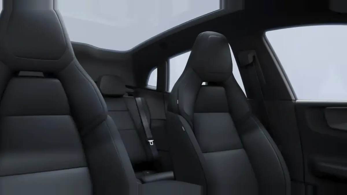 Polestar 4 Long Range Single Motor en renting en Madrid — Interior