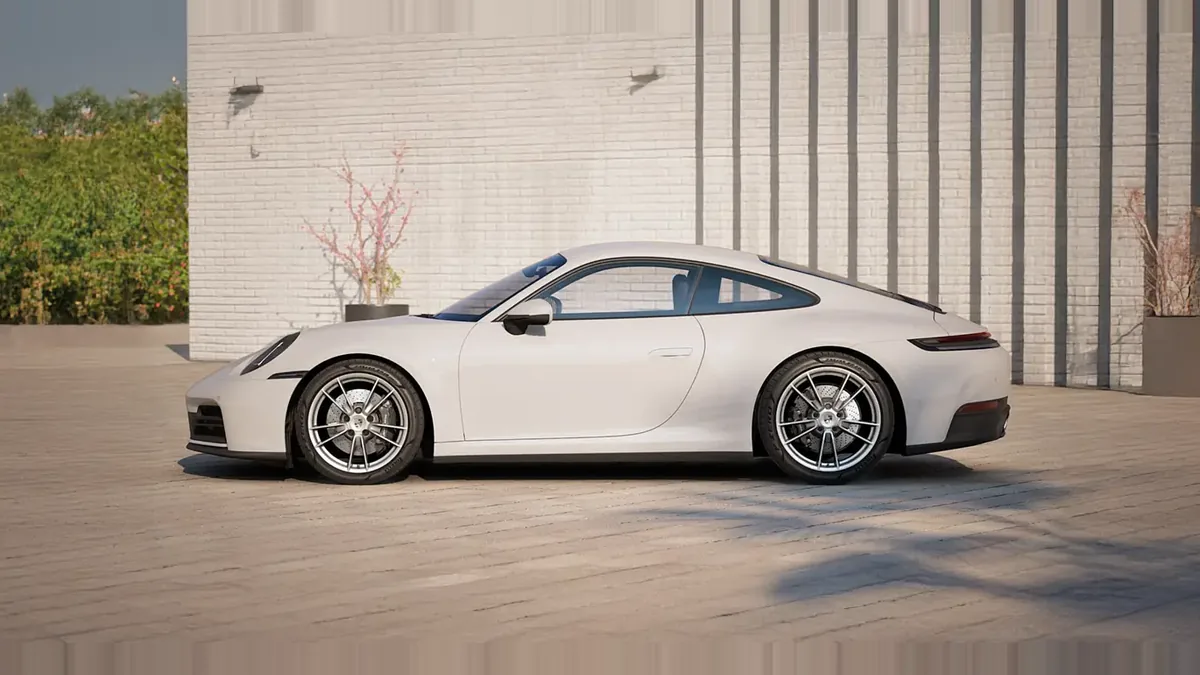Porsche 911 Carrera en renting en Madrid — Lateral