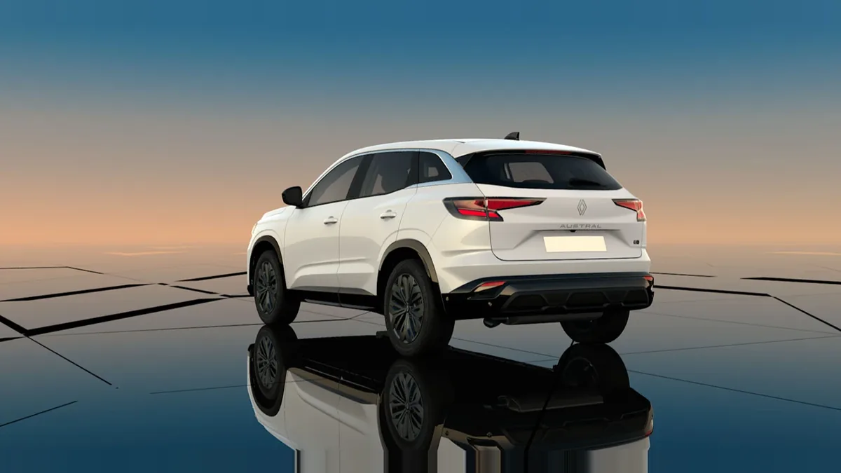 Renault Austral E-Tech Full Hybrid Evolution 147kW en renting en Madrid — Trasera
