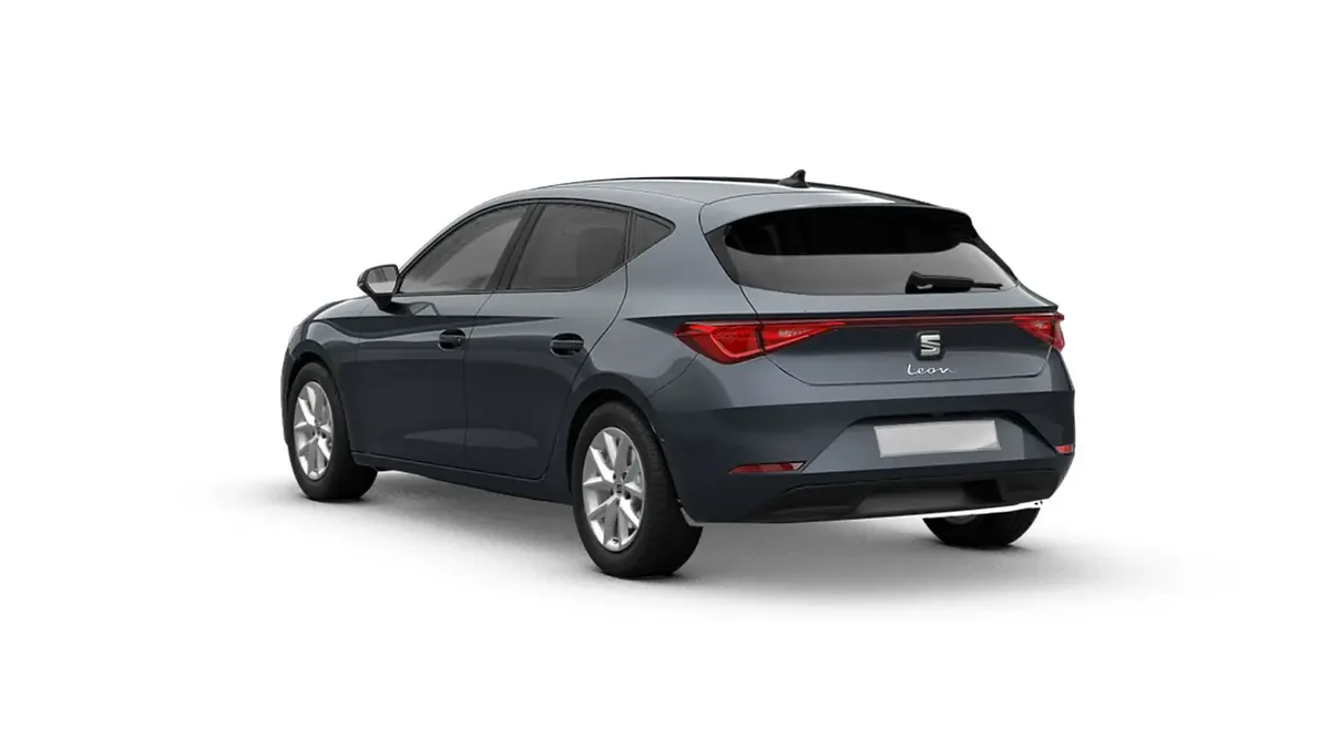 SEAT León 1.5 eTSI DSG-7 S&S Style XL en renting en Madrid — vista 6