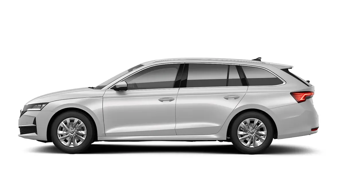 Škoda Octavia Combi 2.0 TDI DSG Selection en renting en Madrid — Trasera