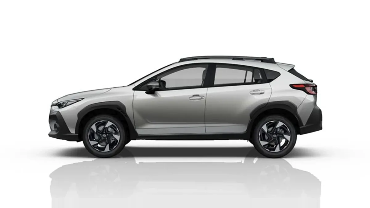 Subaru Crosstrek 2.0i Hybrid Field CVT en renting en Madrid — Delantera