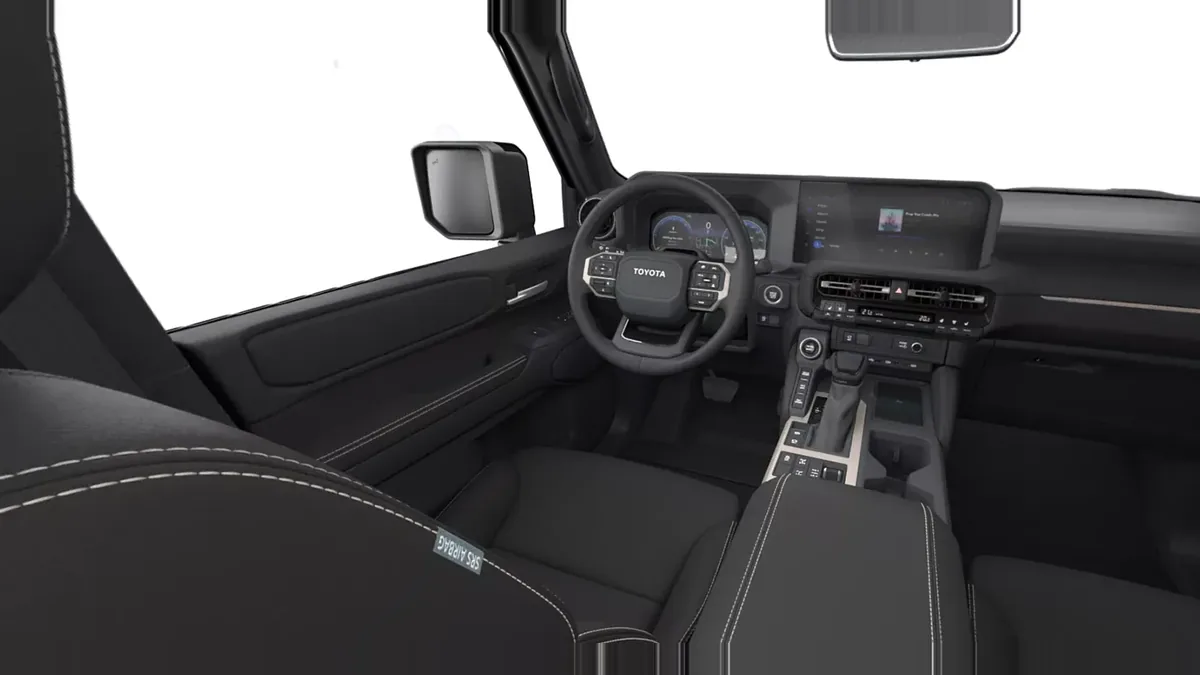 Toyota Land Cruiser 250 Hybrid 48V VX en renting en Madrid — Interior